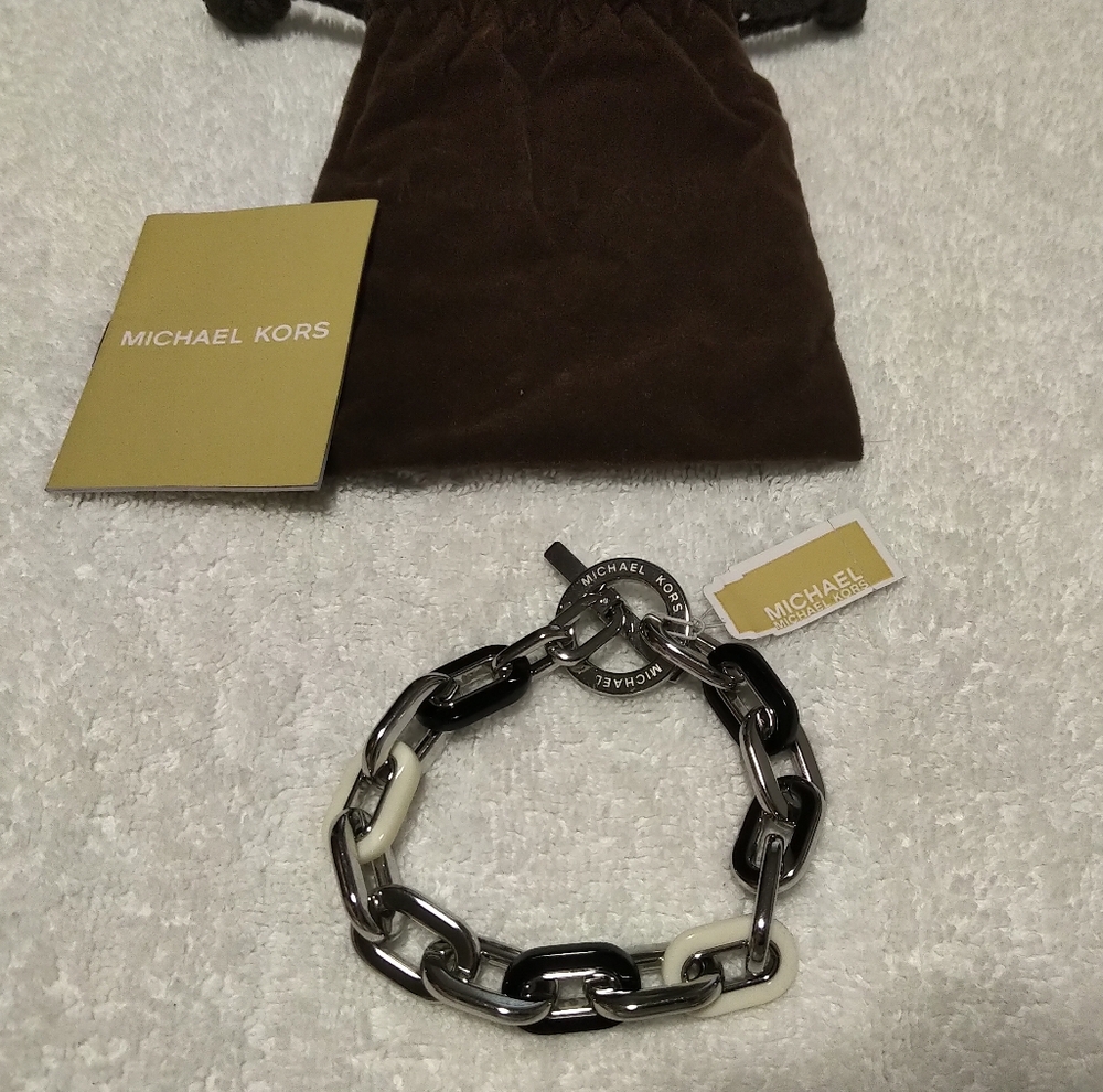 BNWT Michael Kors Silver & Brown Link Bracelet